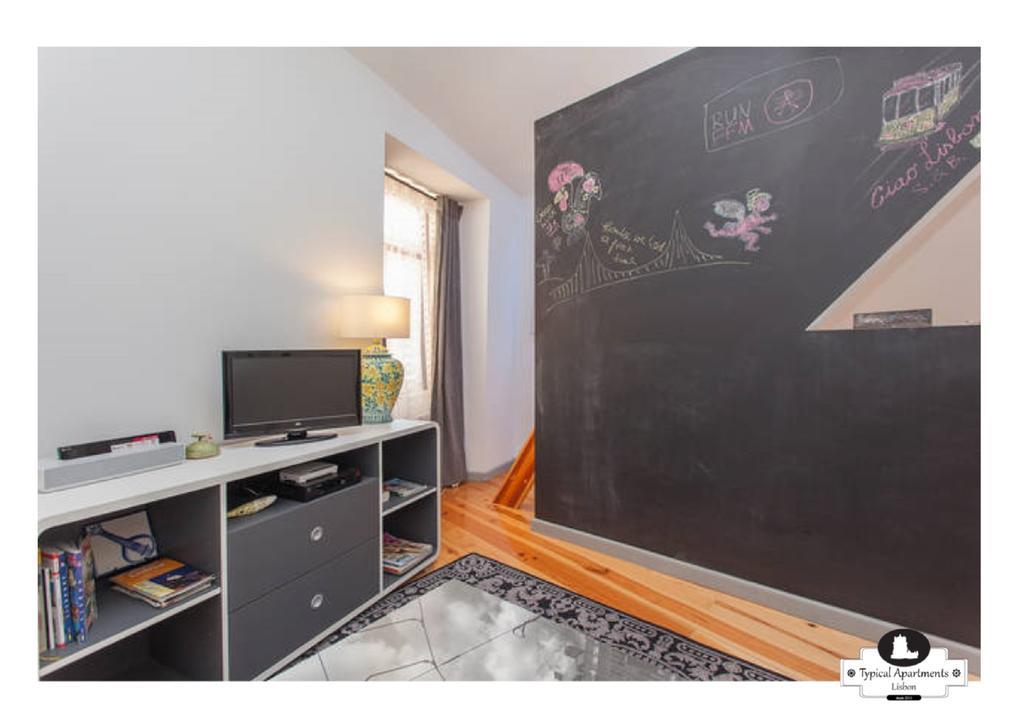 Typical Apartment Lisboa Extérieur photo